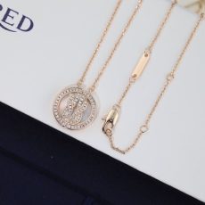 Unclassified Brand Necklaces